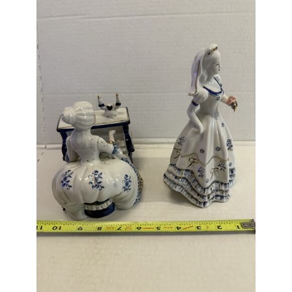Vintage Porcelain Blue White Gold Accents Victorian Lady Playing Piano & Girl - Picture 6 of 7